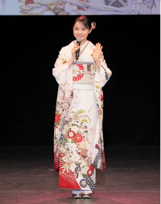 林芽亜里