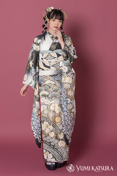 YUMI KATSURA